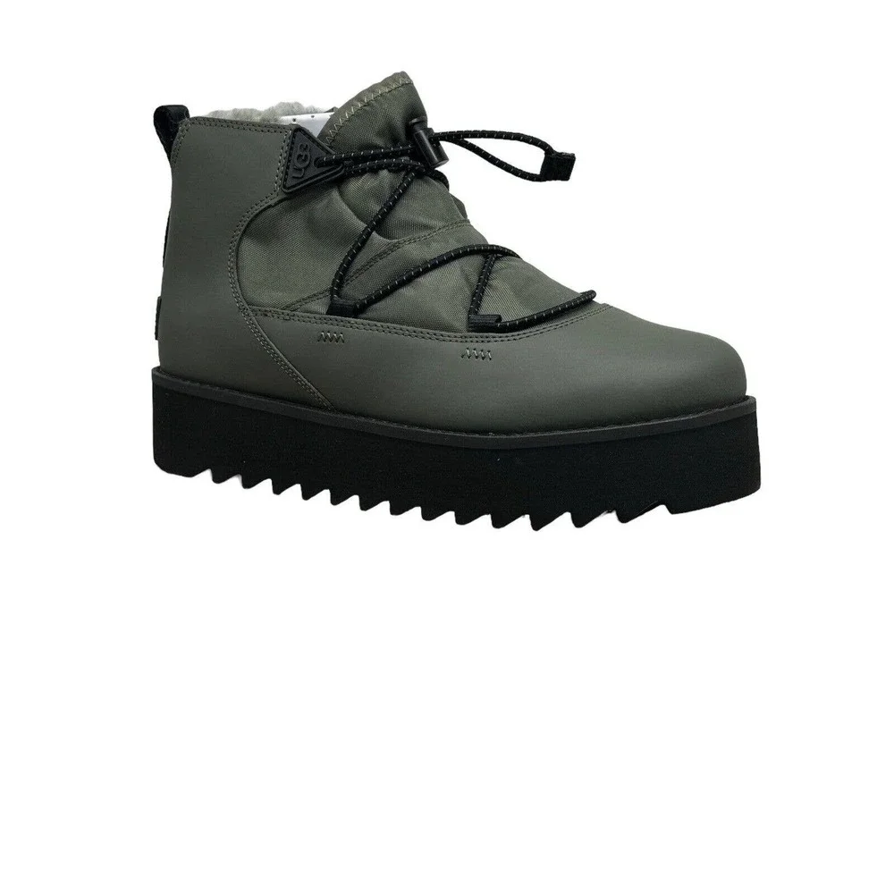 UGG Classic Rising Toggle Platform Ankle Boots SZ 9 NEW with Box - Picture 1 of 9